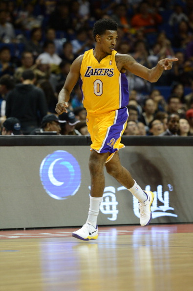 宣布解散 宣布解散