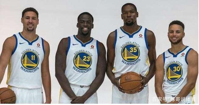 强突后排与 强突后排与