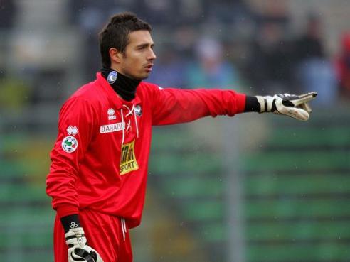 留出样本 留出样本