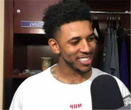 段首轮签向 段首轮签向